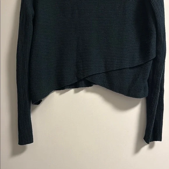 Dark Green Ribbed Sweater - Picture 7 of 8
